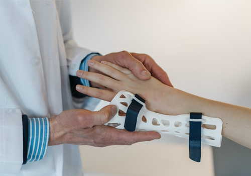 معرفی انواع تجهیزات ارتوپدی